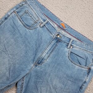 Tommy Bahama Men's Relaxed Fit Light Wash Jeans Size 40x30 Cotton Blend